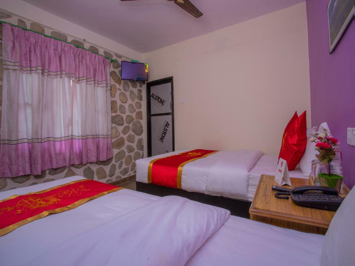 Hotel Fewa Corner & Restro Pokhara Bagian luar foto
