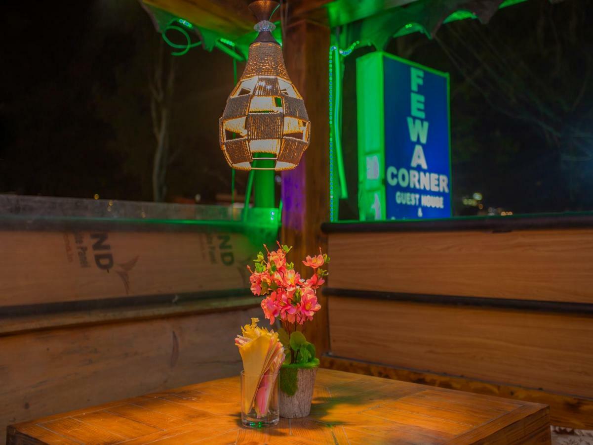 Hotel Fewa Corner & Restro Pokhara Bagian luar foto